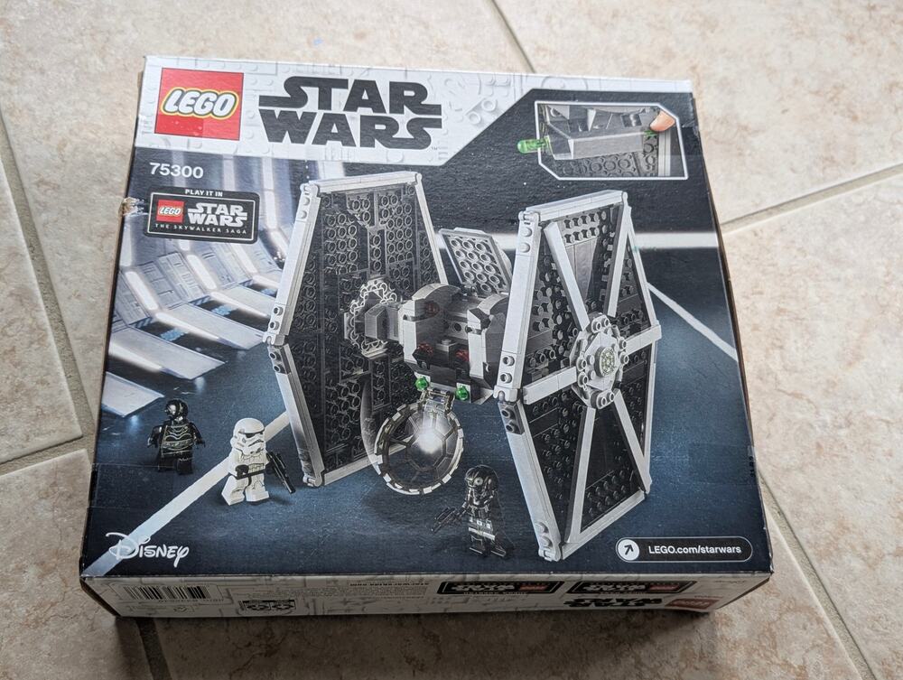 NEW LEGO Star Wars Imperial TIE Fighter 75300 432pcs 8+ Building Set Minifigures